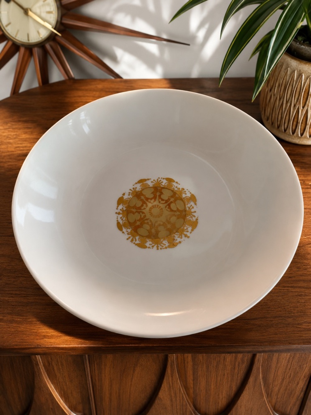 Vintage MCM Rosenthal Studio Line White Porcelain Gold Medallion Bowl Germany